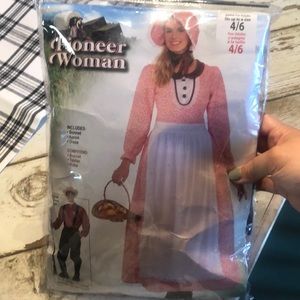 Pioneer Woman costume size 4 / 6